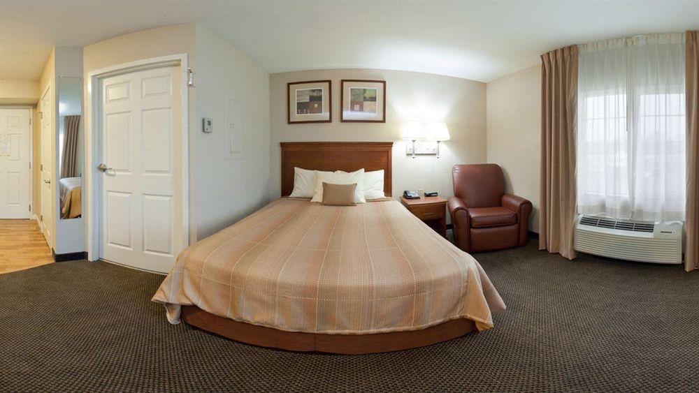 Candlewood Suites Windsor Locks, An Ihg Hotel Ngoại thất bức ảnh