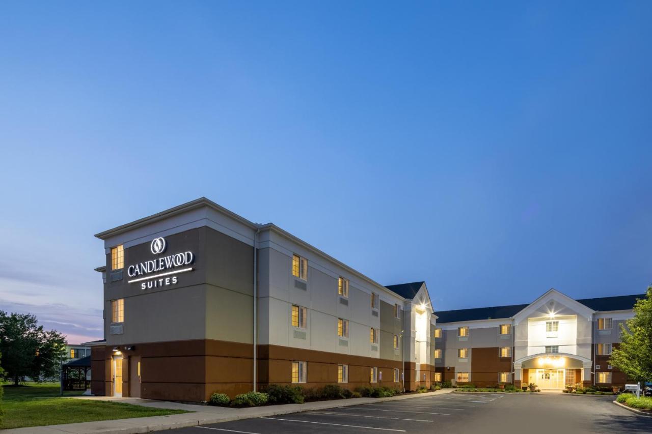 Candlewood Suites Windsor Locks, An Ihg Hotel Ngoại thất bức ảnh